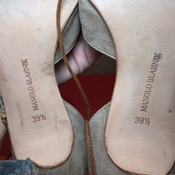 MANOLO BLAHNIK Suede ankle tie heels 🤎 - Picture 8 of 8